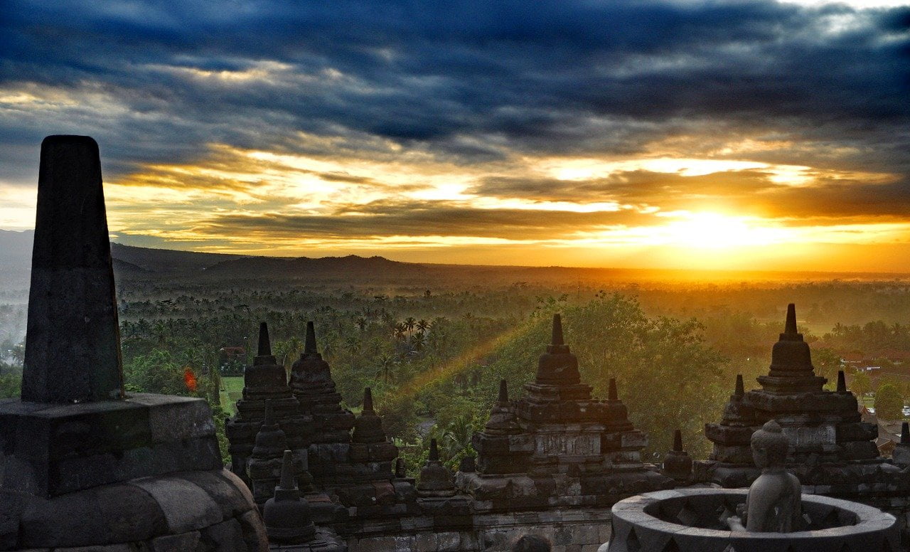5 Destinasi Wisata Super Prioritas, Bikin Liburan di Indonesia Makin Seru
