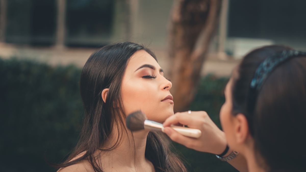 Kenali Gejala Alergi Kosmetik dan Tips Mengatasinya