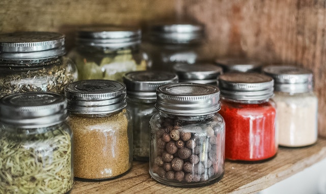 Agar Tidak Mudah Basi dan Busuk, Ini Dia Cara Simpan Makanan yang Benar