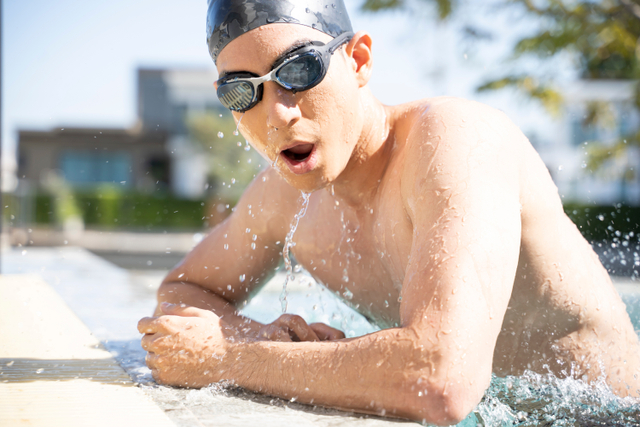 Berenang Efektif Turunkan Berat Badan, Benar Gak Sih?