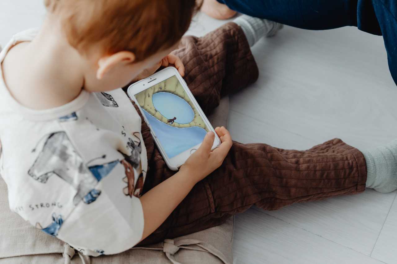 Jangan Dimarahi, ini Tips Agar Anak Tidak Kecanduan Gadget!