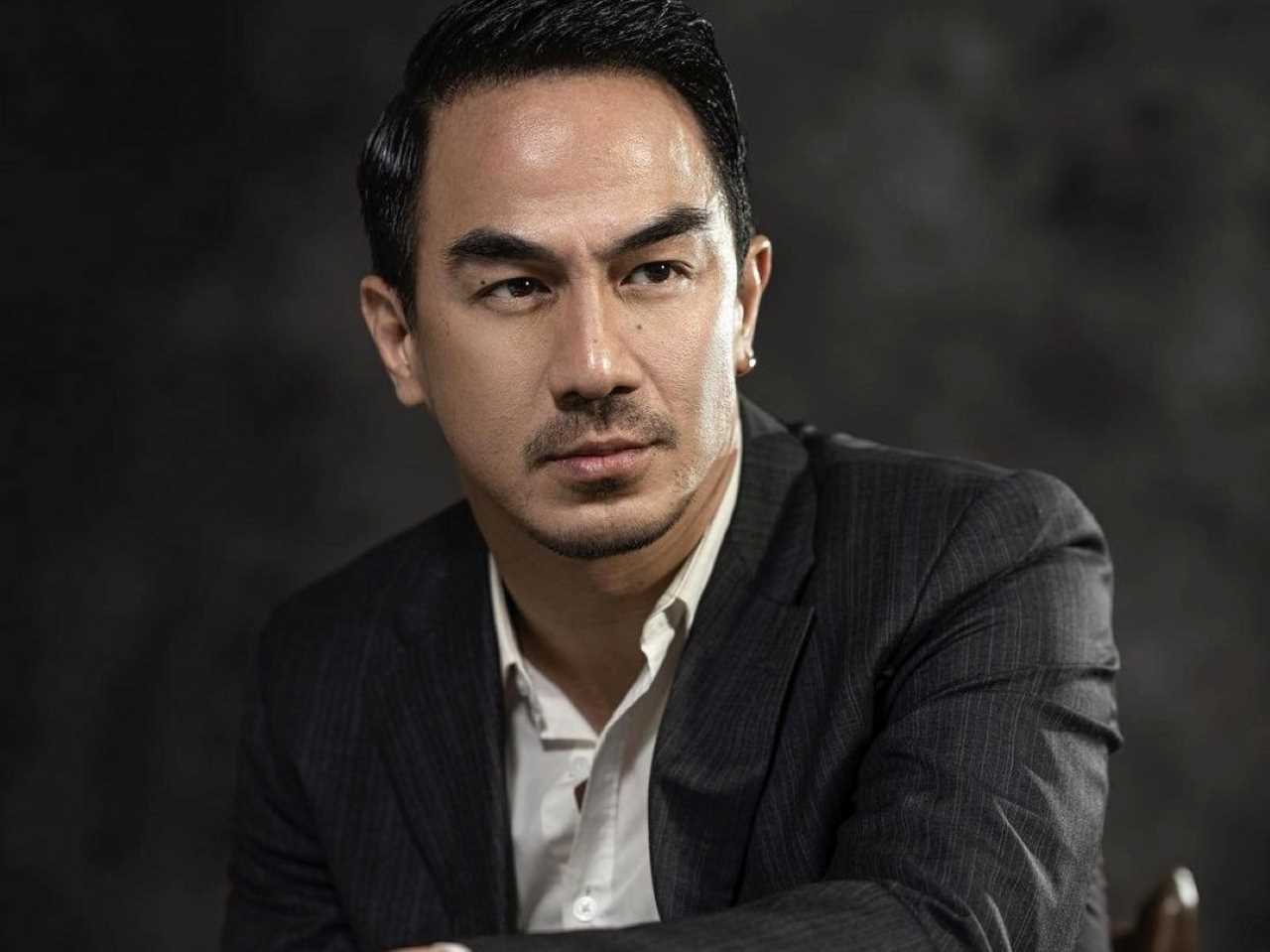 artis selebriti
